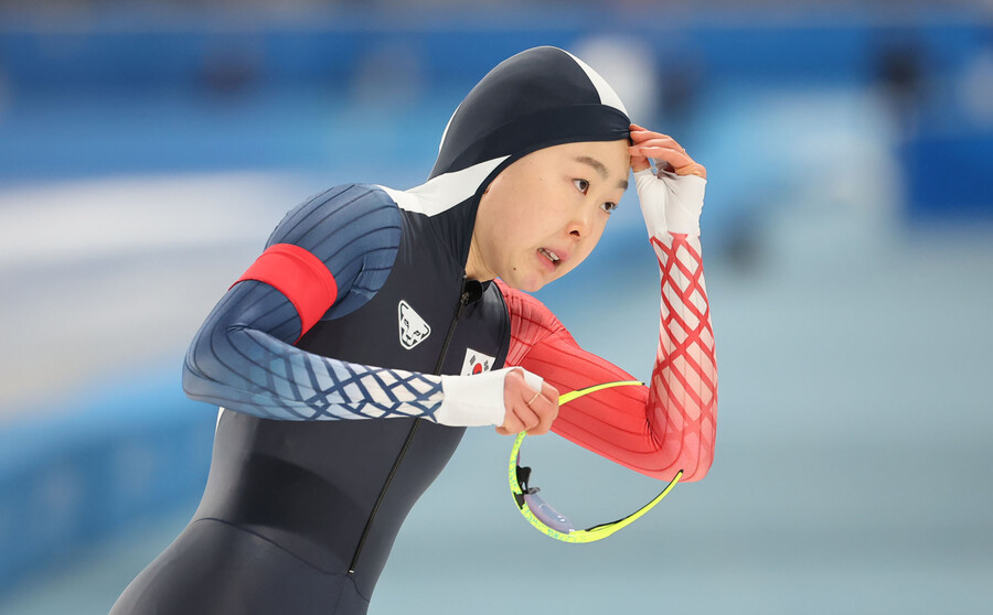 ▲  스피드스케이팅 여제 김민선이 하얼빈 동계 아시안게임에 여자 500m에서 금메달을 획득했다. 후배 이나현도 은메달을 가져왔다. ⓒ연합뉴스