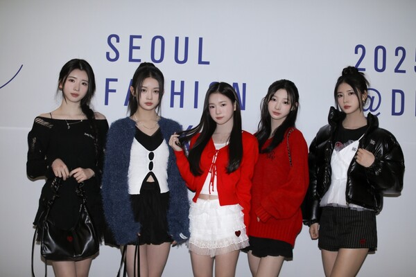 프로젝트H, 완전체 깜짝 공개…서울패션위크서 스타일리시 매력 뽐내