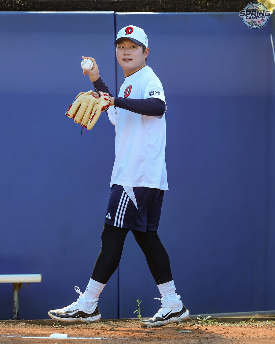 신인상 기분은 잊은 지 오래… 냉정하게 돌아왔다, 김택연이 벽을 보고 씩 웃는다