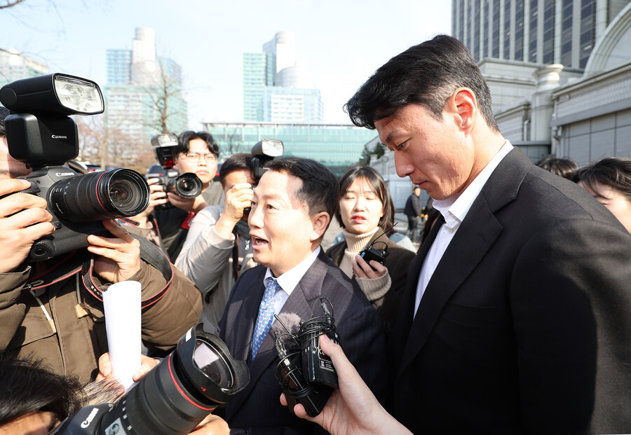 '국가대표 퇴출+K리그도 못 뛴다'…황의조, 불법촬영 유죄 확정 → 징역 1년•집행유예 2년 선고