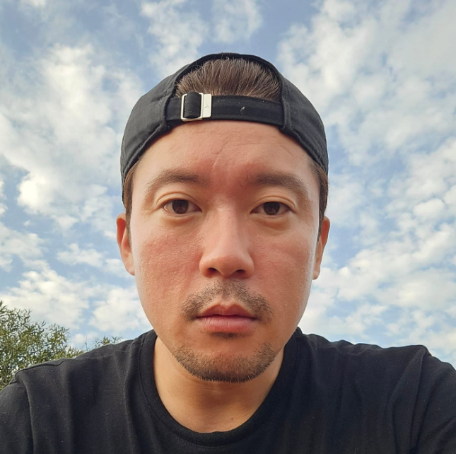 프리전향 후 한국 뜬 김대호, "생존" 헬쑥해진 근황 '마음 고생샷?'
