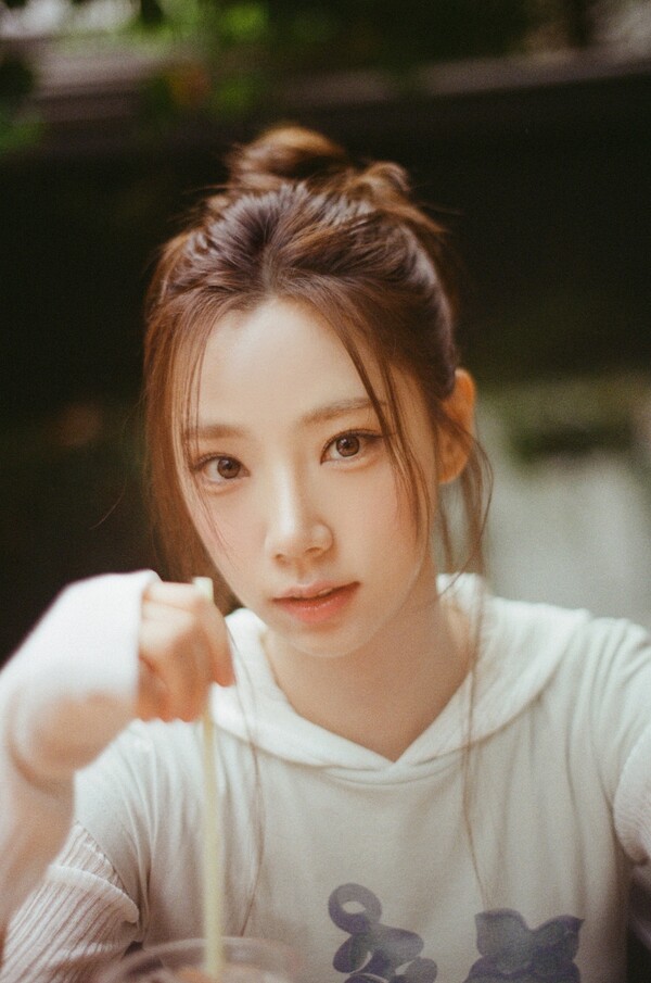 우주소녀 여름, 영화 '교생실습' 캐스팅…의문의 동아리 소녀 역할