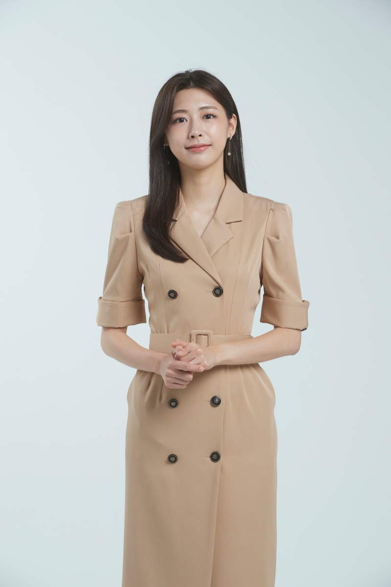 '전현무 열애설' 홍주연, '진품명품' 새MC 꿰찼다[공식]