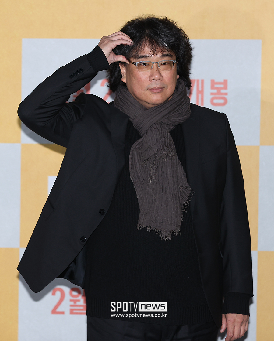 '미키17' 봉준호 "마크 러팔로에 첫 악역…신나고 영광스러워"
