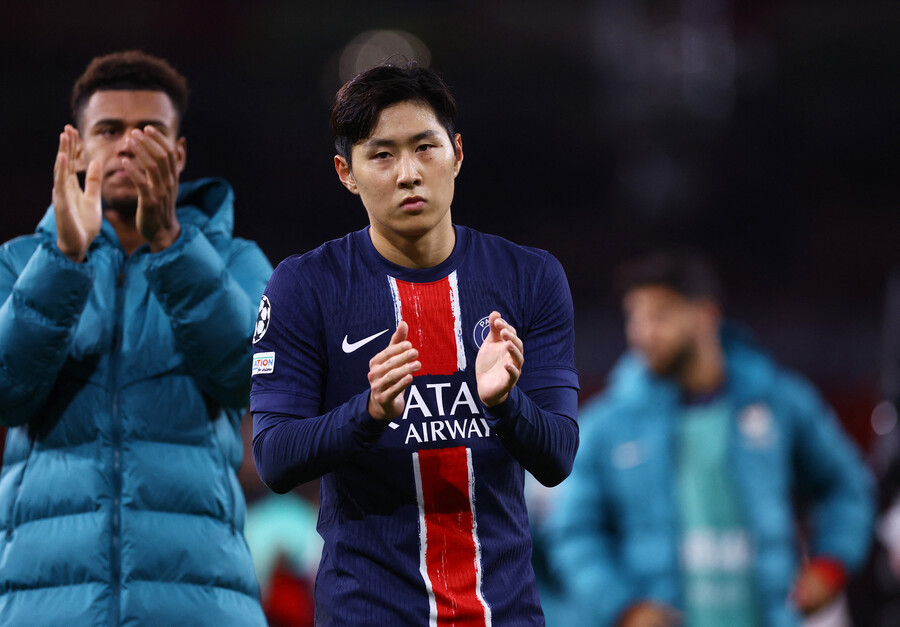 '안 팔아' 이강인, 챔스에서는 왜 이럴까…3경기 연속 벤치 출발 → PSG 16강, 리버풀 아니면 바르셀로나인데