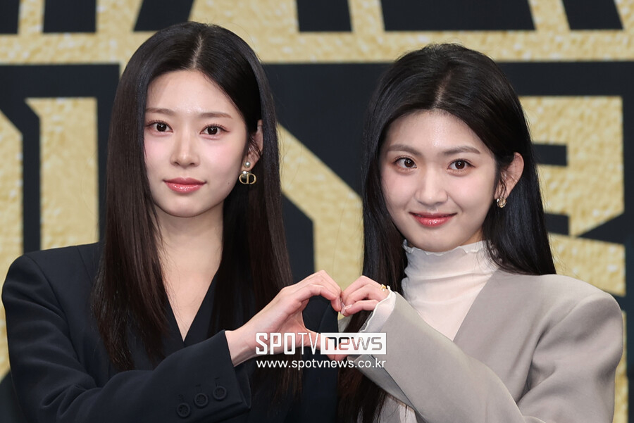 [포토S] 김민주-박세현, 함께 만드는 하트