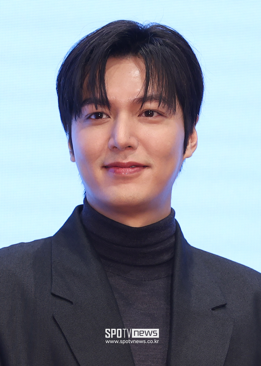 이민호, 박봄 셀프 열애설에 침묵 깼다 "사실무근, 친분 無"[공식입장]