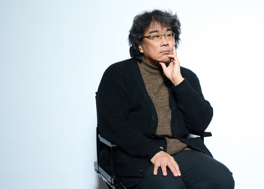 봉준호 감독 "원빈 이어 패틴슨? 꽃미남 파괴자이고 싶지 않아"[인터뷰②]