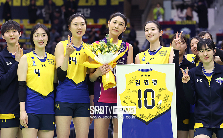 ▲ 황연주 양효진 김연경 이다현 ⓒ곽혜미 기자