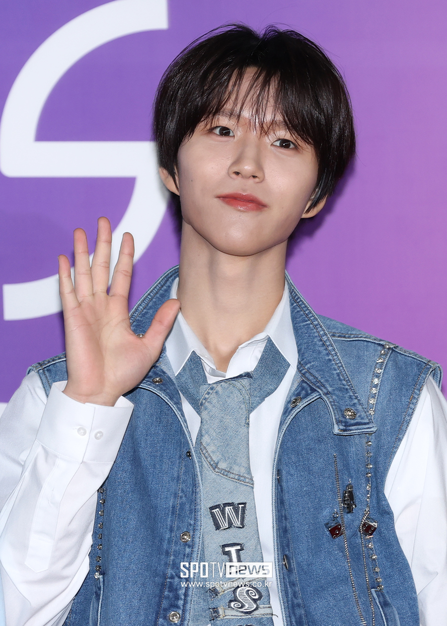 [포토S] NCT위시 재희, '기대해 주세요'