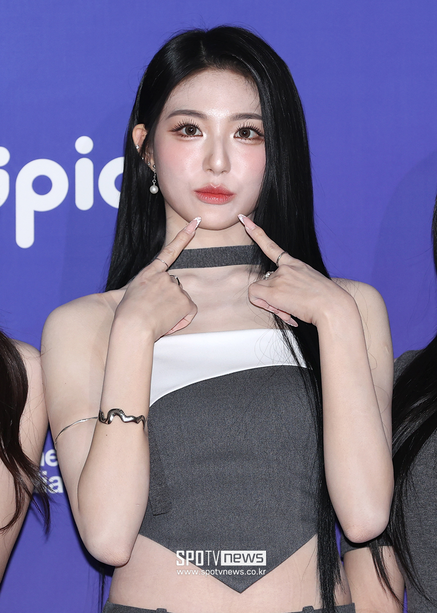 [포토S] 트리플에스 신위, 비주얼 센터