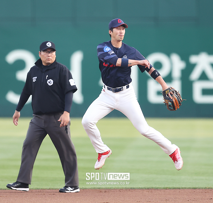 ▲ 삼성은 이학주에게 전체 2순위 지명권을 투자했지만, 하락세는 예상보다 더 가팔랐고 결국 이 지명은 성공을 거두지 못했다. ⓒ곽혜미 기자