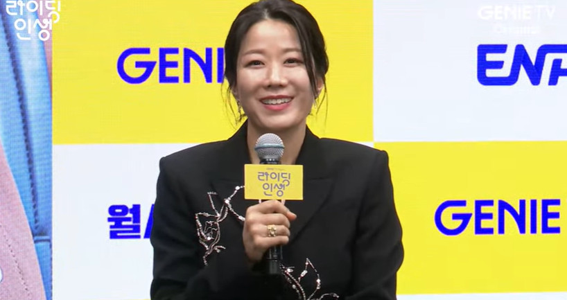 전혜진 "오랜만에 뵙는다"…사별 후 복귀에 밝은 미소로 인사('라이딩 인생')