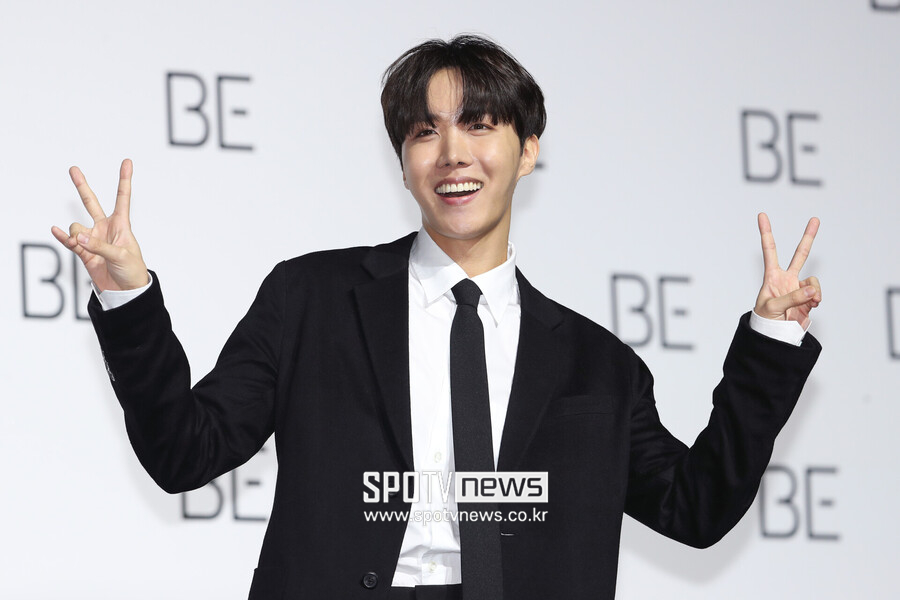 "제이홉의 시간" BTS 완전체 앞두고 '열일' 시작…예능 접수→솔로 콘서트[초점S]