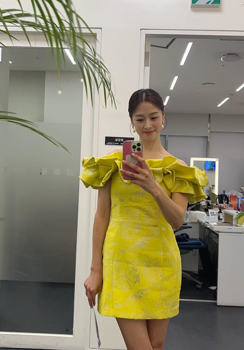 강경준 불륜 의혹 극복하고 쇼호스트 된 장신영, 한층 더 밝아졌다