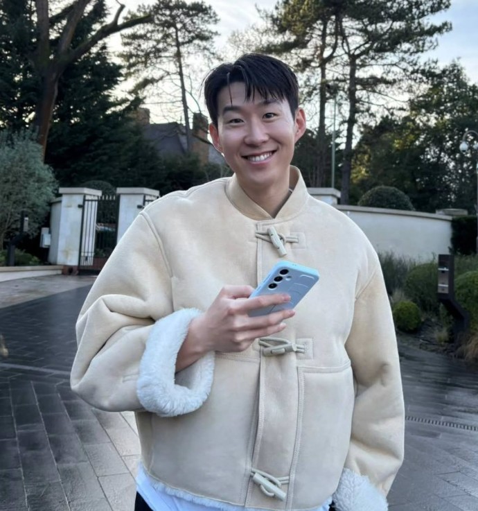 손흥민 대박! 15년 무관 탈출 드디어 보인다 "바이에른 뮌헨이 관심, 팀의 철학과 딱 맞아"→케인과 재결합도?