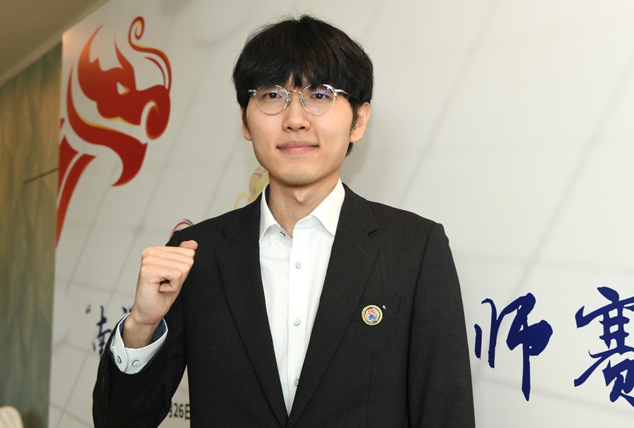 2025년도 신진서 시대…난양배 초대 챔피언 등극→메이저 세계대회 8번째 우승