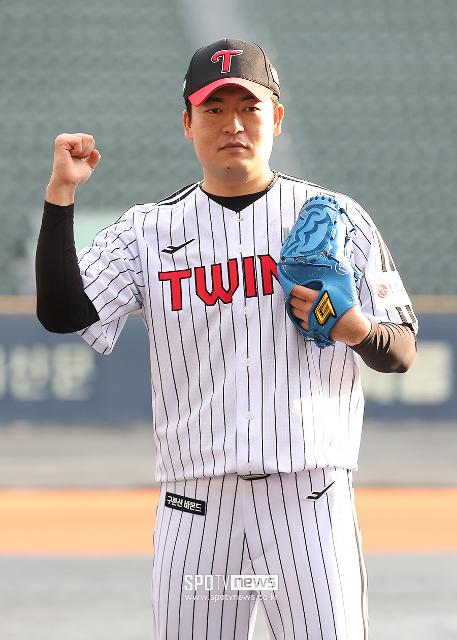 "KBO 1등인데 왜…" 국가대표→방출→LG행 사이드암 부활의 열쇠, 50억 에이스의 의문