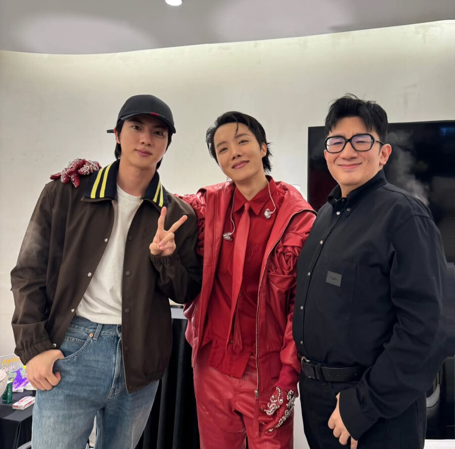 반쪽 된 방시혁, 다이어트 성공 근황 "BTS 제이홉 공연, 정말 감동"