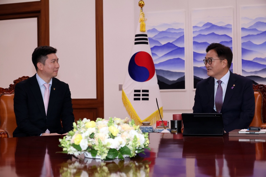 유승민 체육회장, 국회 문체위 신고식…"체육인들 뭉쳐 주도하는 변화 보여드리겠다"