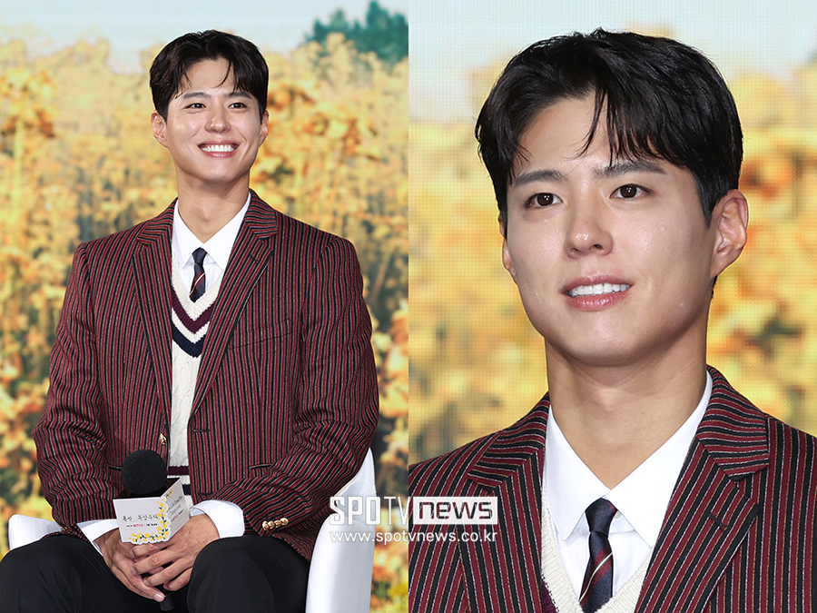 '외모가 복지 그 자체' 박보검, 봄을 부르는 '눈부신 햇살' 비주얼