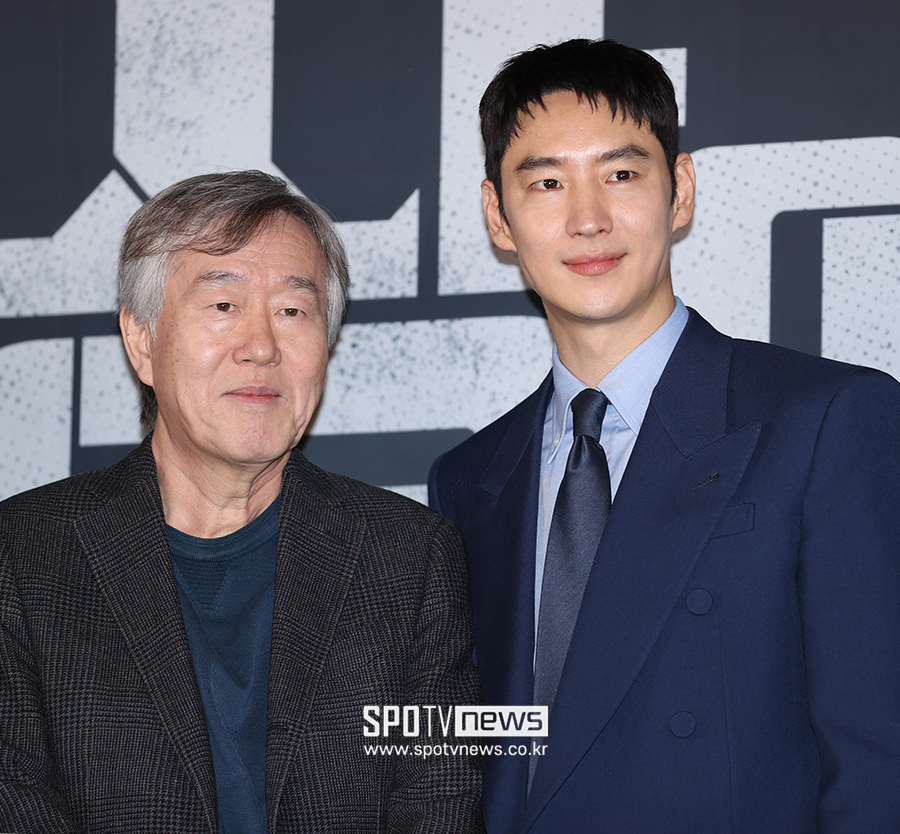 [포토S] 이제훈, '안판석 감독과 함께'