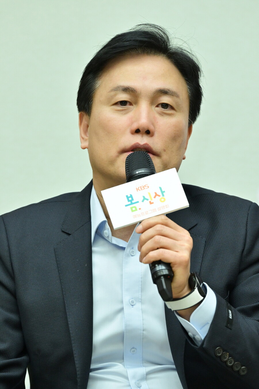 KBS 예능센터장, 원헌드레드와 갈등에 "소통의 문제…이무진 올 때까지 기다릴 것"