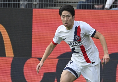 이강인 맨유 안 간다...'PSG 잔류할 수도'