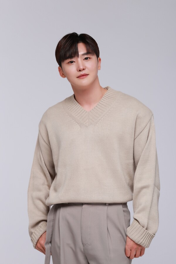 이도진, 엠케이에스이엔티와 전속계약…에메랄드 캐슬 지우와 한솥밥