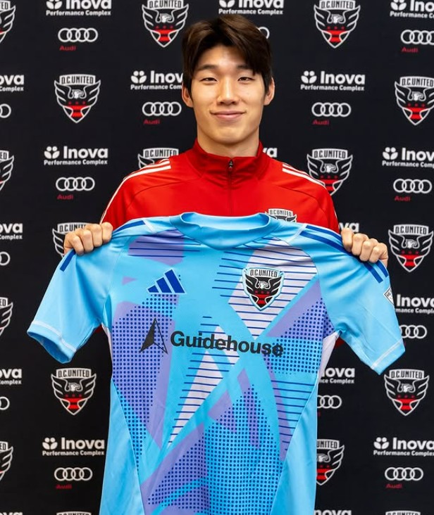 '韓 최초' 한국 국가대표, 제대로 일냈다..."최고의 용기, 몸을 던져 팀을 구했다" 리그 공식 계정 찬사