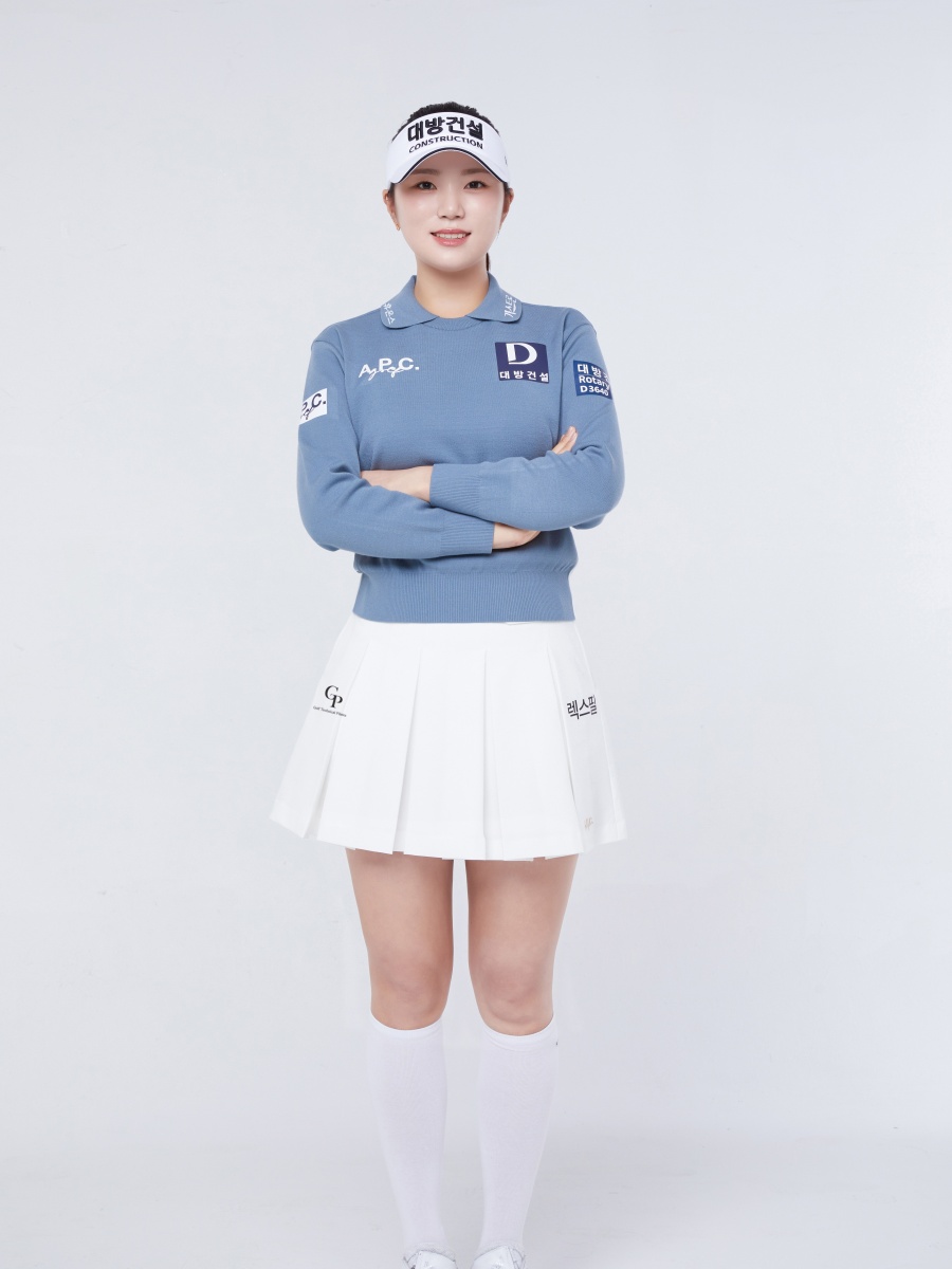KLPGA 김민선7, A.P.C. GOLF 의류 후원 계약 체결