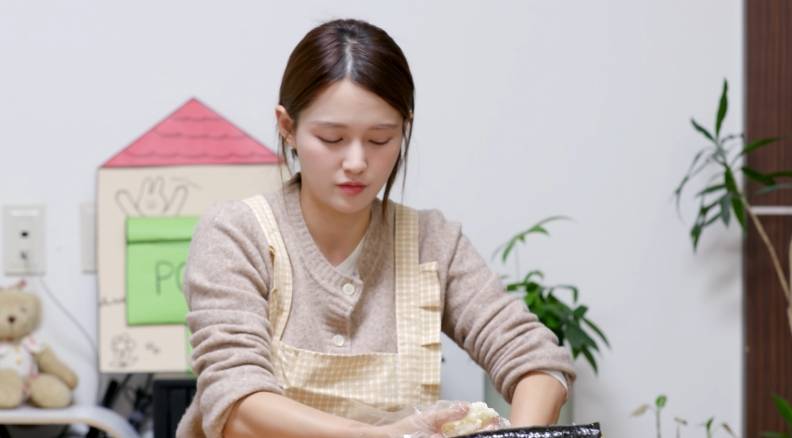 '5월 결혼' 남보라 "김밥 800줄도 싸봤다"…13남매 장녀는 요리 달인('편스토랑')