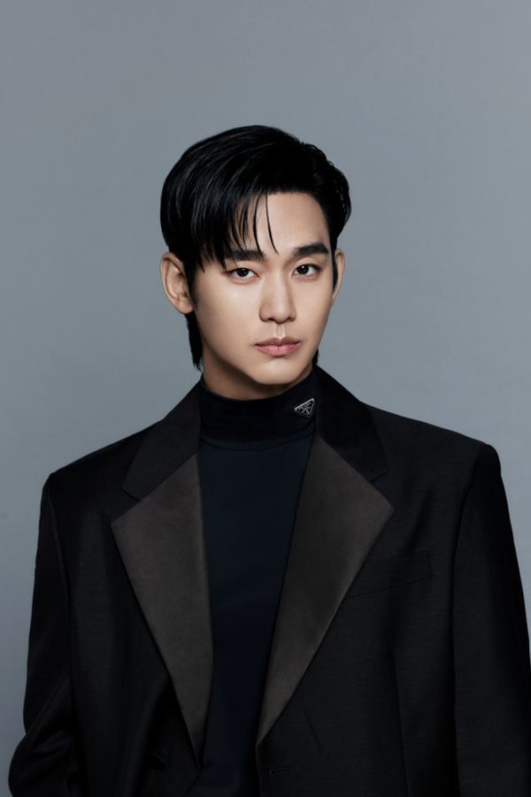 ▲ 김수현. 제공|프라다