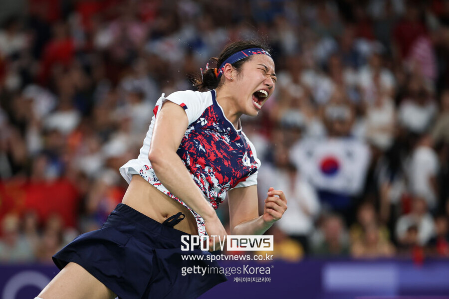 안세영, 감동의 부상 투혼!→中 왕즈이에게 '대역전승'…전영오픈 2년 만에 정상 탈환