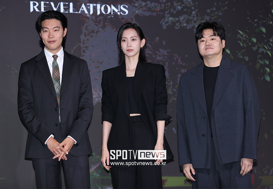 ▲ 류준열 신현빈 신민재 ⓒ곽혜미 기자
