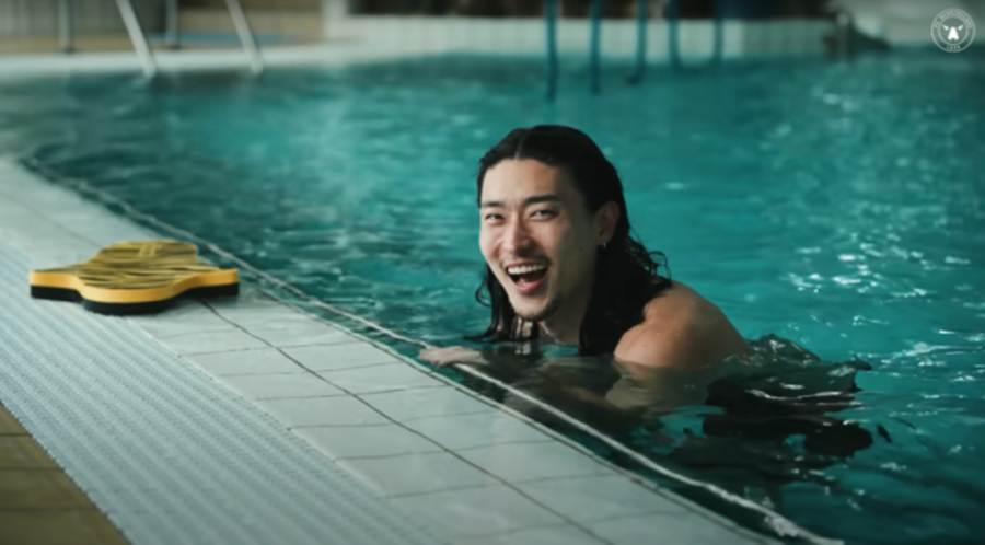 ▲ 월드컵 맹활약을 바탕으로 조규성은 유럽의 관심을 받게 됐고, 그 결과 2023-24시즌을 앞두고 미트윌란으로 전격 이적했다. 조규성은 미트윌란 입단 첫 시즌부터 완벽히 주전을 꿰찼다. 모든 대회 35경기에 출전해 13골과 4도움을 기록했다. 비록 시즌 중반 침묵에 빠진 적도 있었지만, 미트윌란은 결국 수페르리가 우승을 차지했고 조규성 역시 우승에 대한 기쁨을 만끽했다. ⓒ 미트윌란