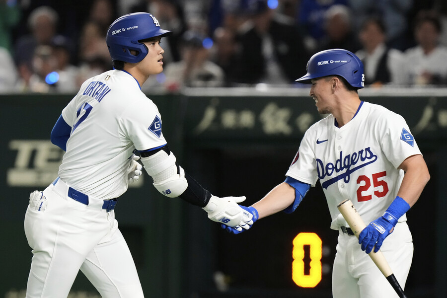 [도쿄 게임노트] 다저스 도쿄 정복! 101마일 사사키 불꽃투 KKK→에드먼 MLB 전체 1호포→오타니 시즌 1호포까지, 컵스에 2연승