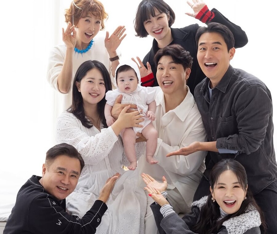 ▲ 박수홍 김다예 부부, 박수홍 절친들. 출처| 박수홍 SNS