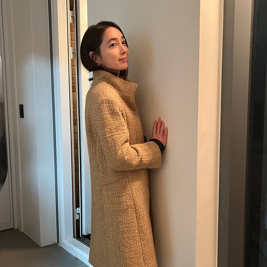 이민정, 남편 ♥이병헌 '승부' 위해 나섰다 "깨달음의 볼하트"