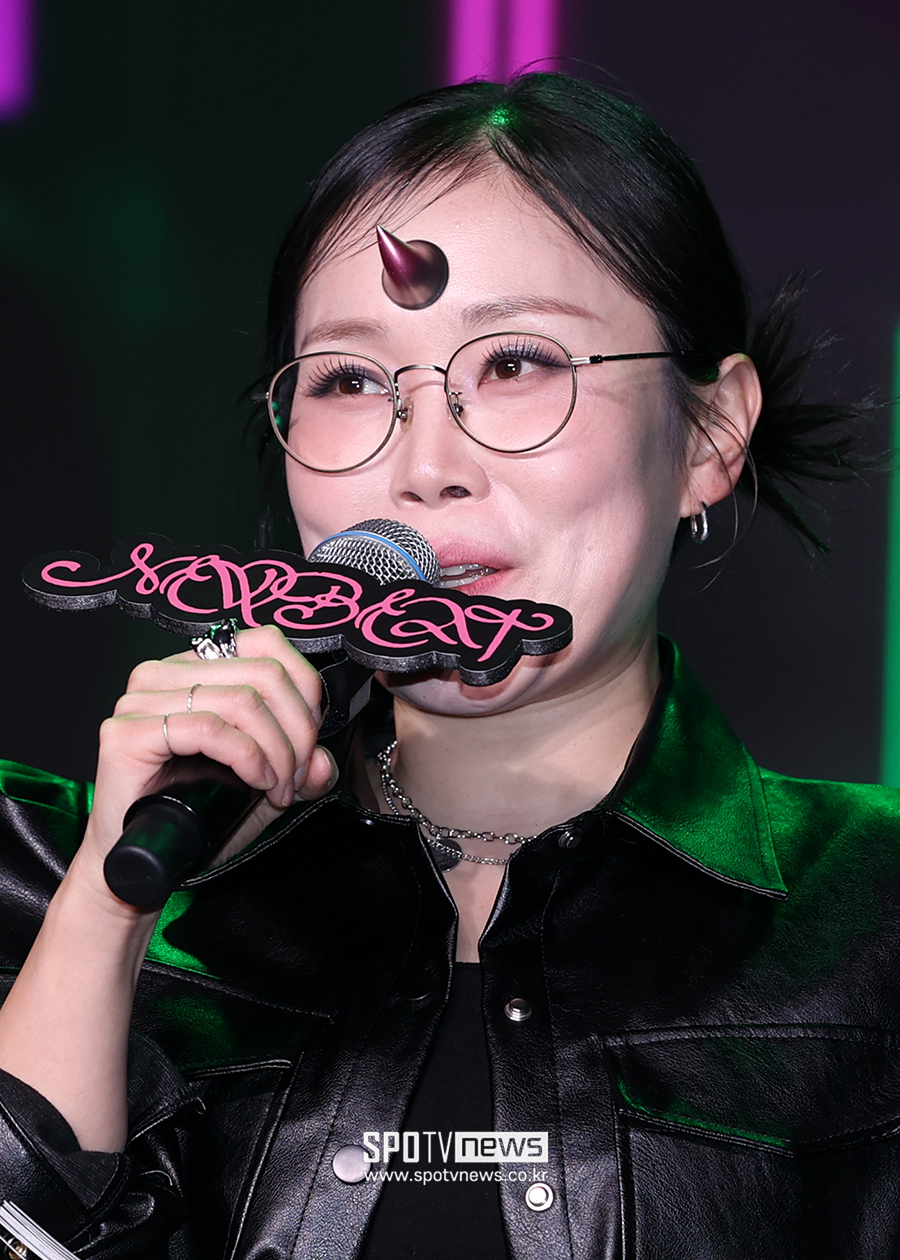 [포토S] 박슬기, '이마에 뿔이?'