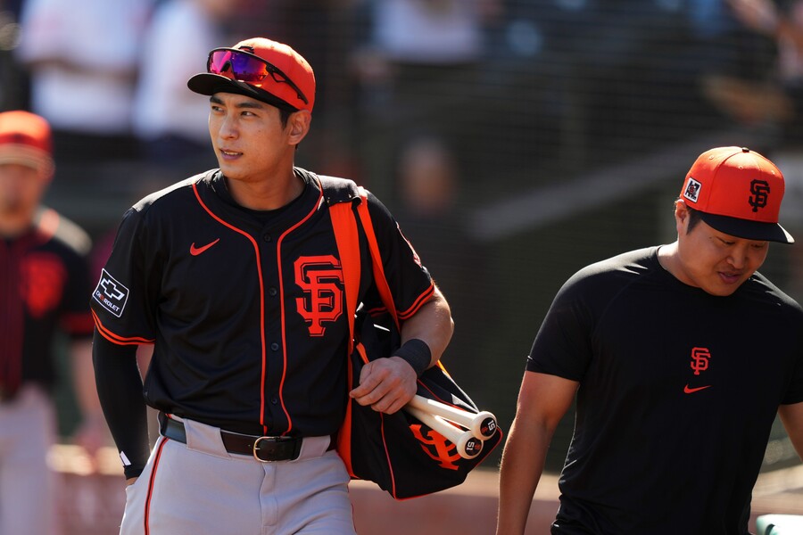 ▲ 마지막 세 경기에 예정대로 모두 나가며 개막전 출전 가능성이 높아진 이정후 ⓒ연합뉴스/AP통신