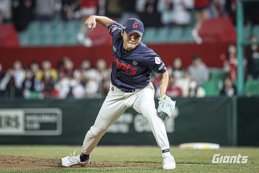 KS급 화려한 세리머니, 롯데 팬들도 같이 포효했다… 혼이 실린 150㎞, 전사의 심장이 보였다