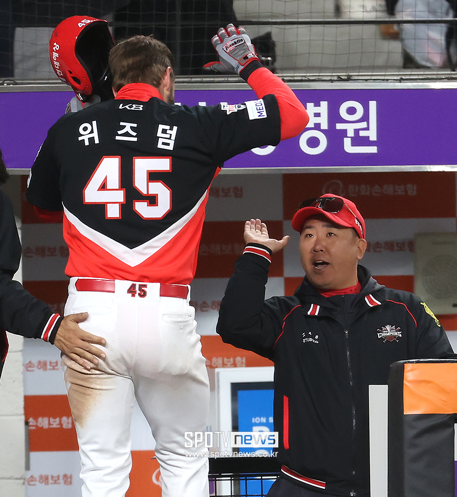 ▲ 이범호 감독 위즈덤 ⓒ곽혜미 기자