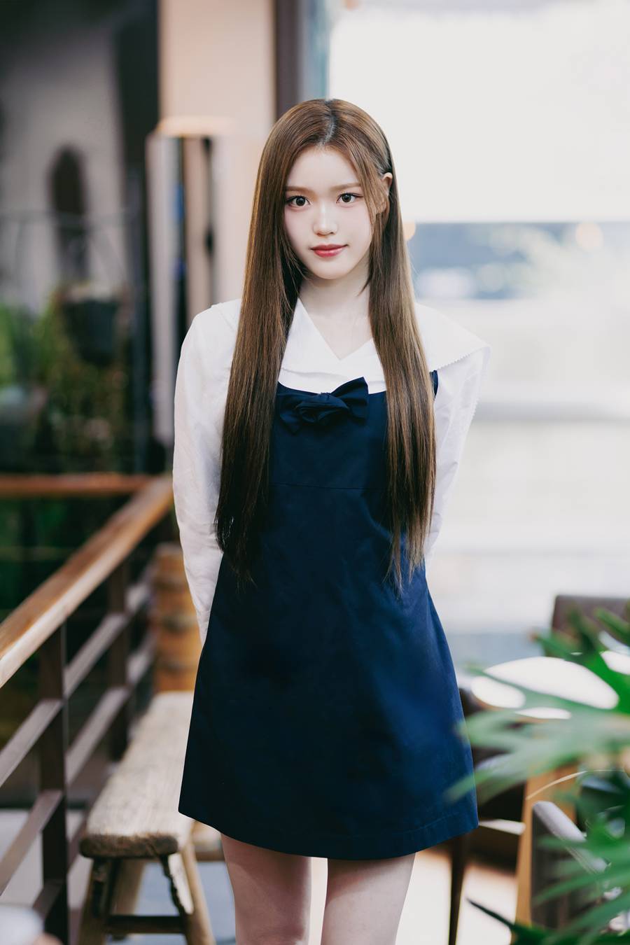 ▲ 이즈나 정세비. 제공| 웨이크원