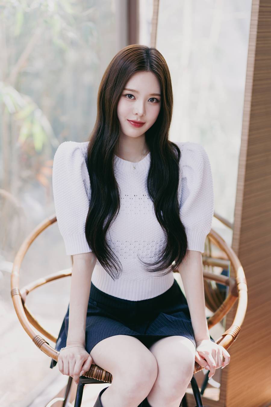 ▲ 이즈나 방지민. 제공| 웨이크원