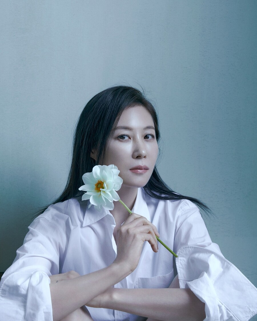 문소리 "'폭싹', 연기 징크스 깰 정도로 눈물 쏟아져…이불 젖도록 울었다"[인터뷰③]