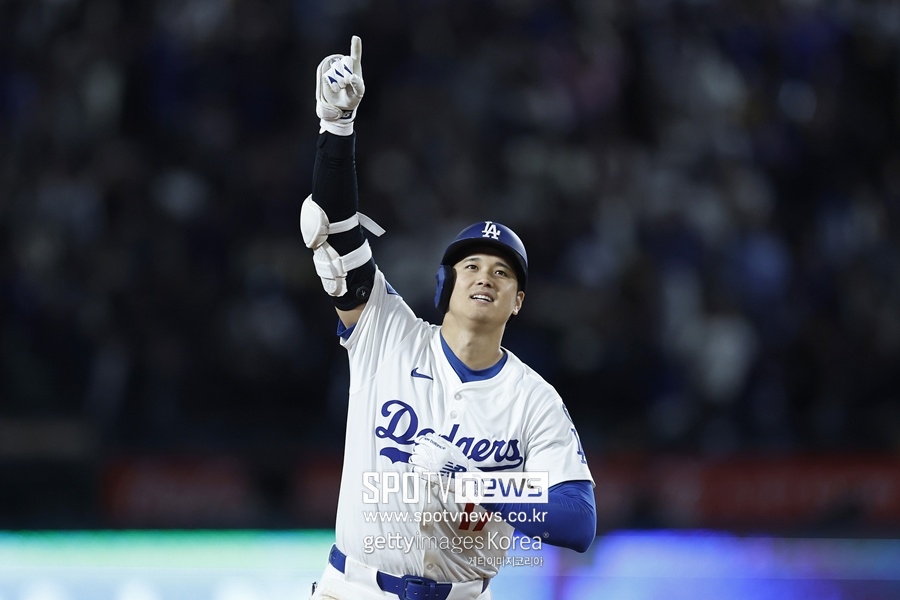'9회말 오타니 끝내기 홈런' 다저스, 0-5→6-5 역전쇼…개막 후 8전 전승
