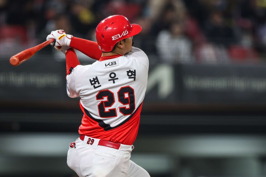 ▲ 중요한 순간 적시타를 때리며 이날 3타점을 책임지고 팀 승리의 주역이 된 변우혁 ⓒKIA타이거즈