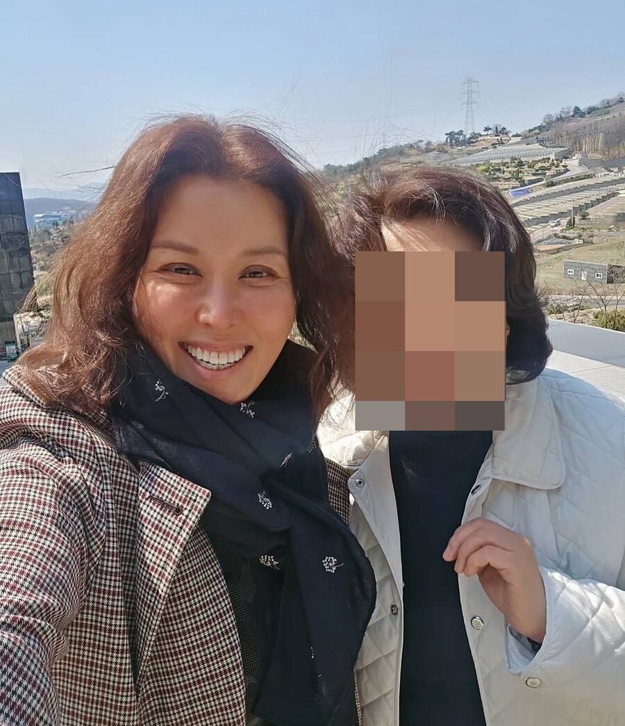 홍지민, 폐암으로 떠나 보낸 친언니 향한 그리움 "벌써 13년…마음 아파"