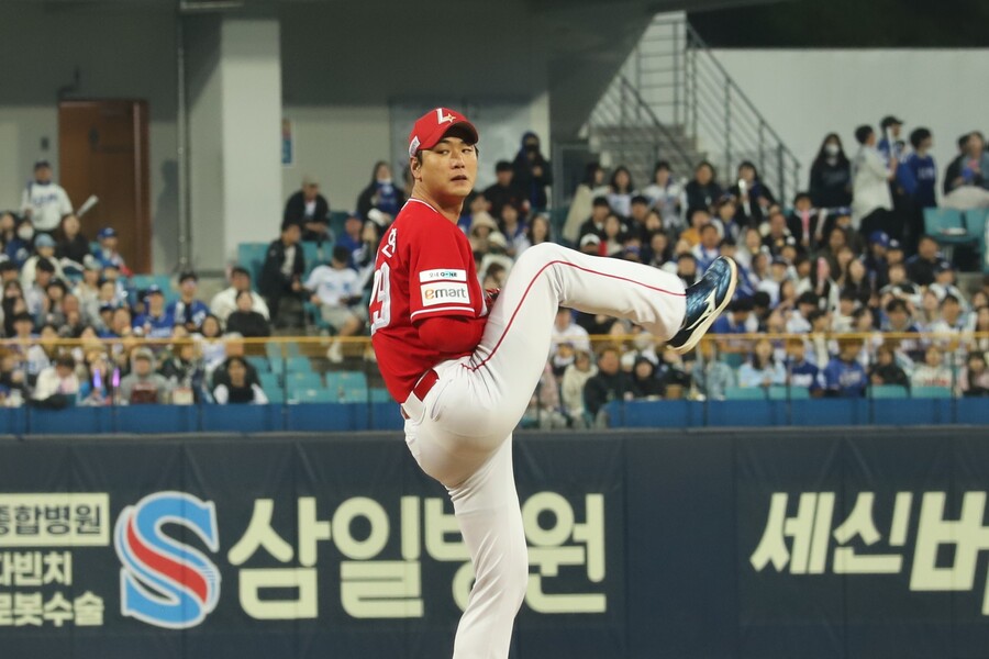 ▲ 6이닝 무실점으로 분전했으나 팀 패배에 빛이 바랜 김광현 ⓒSSG랜더스